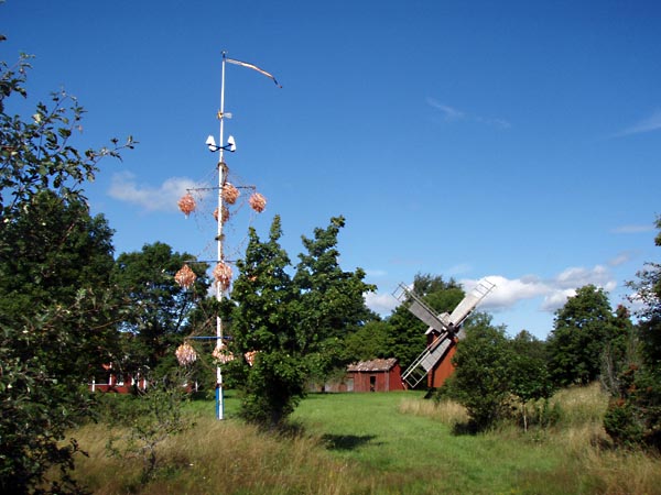 aland014.jpg (85200 bytes)