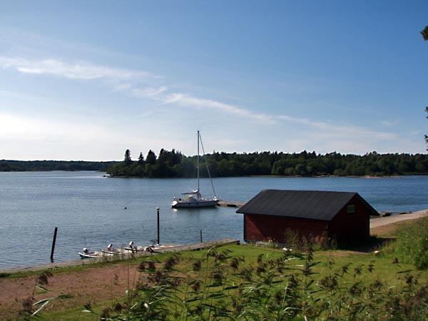 aland093.jpg (67467 bytes)