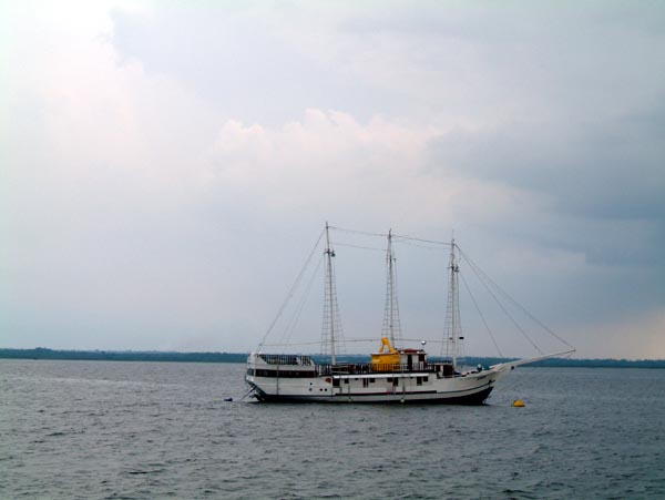 br0228.jpg (41345 bytes)