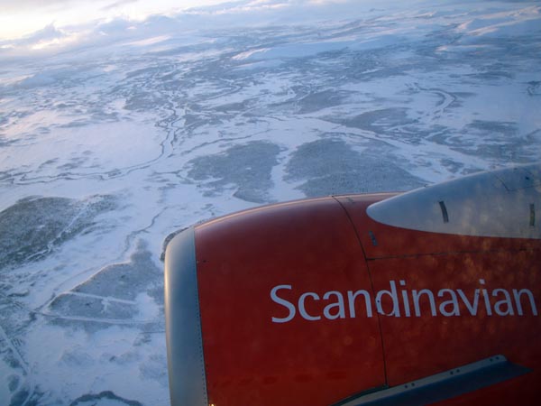 lapplandvinter2009320.jpg (58644 bytes)