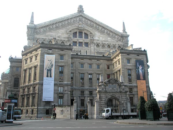 p00075.jpg (74549 bytes)